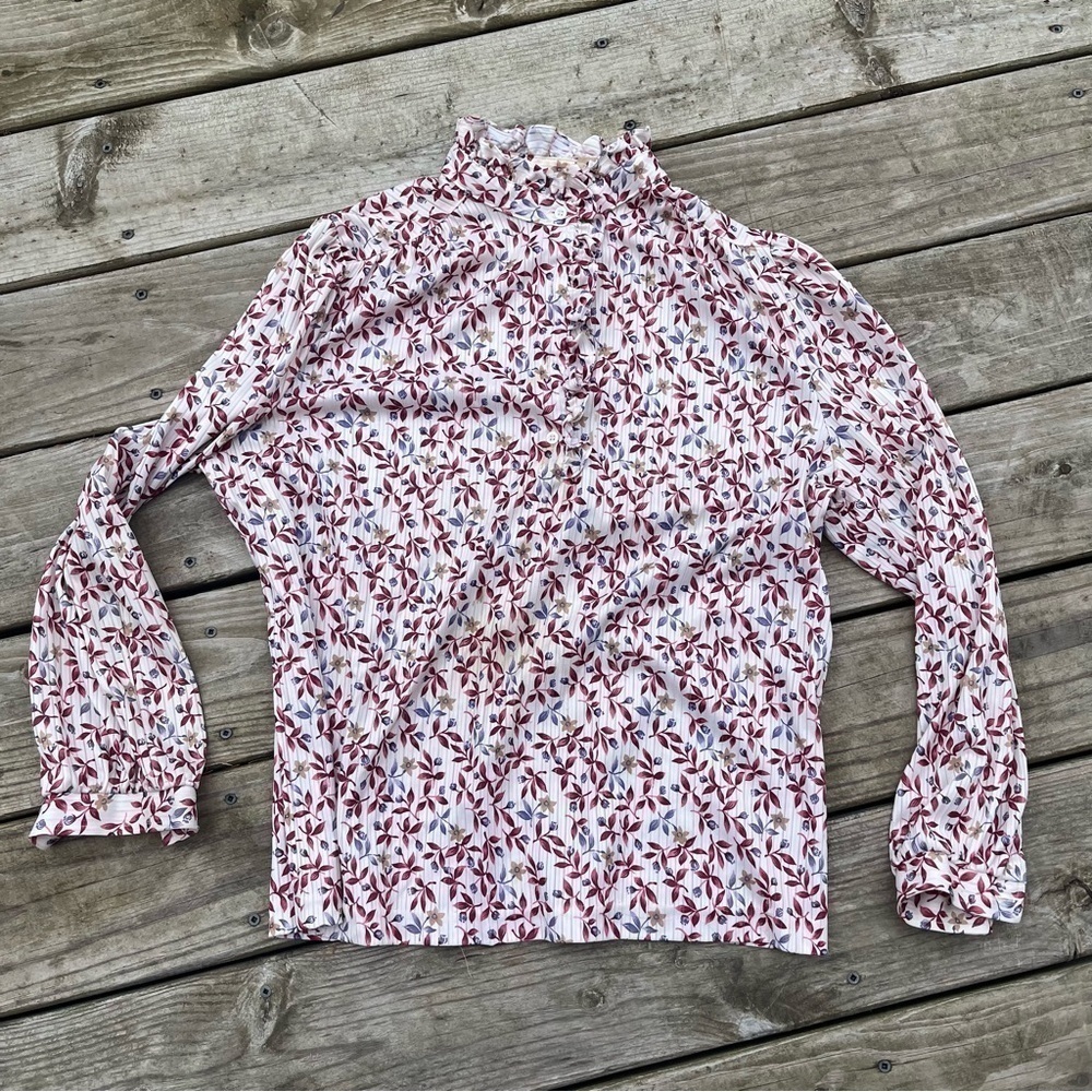 Vintage Fire Islander Womans Floral woman’s blouse vintage top blouse ruffle
